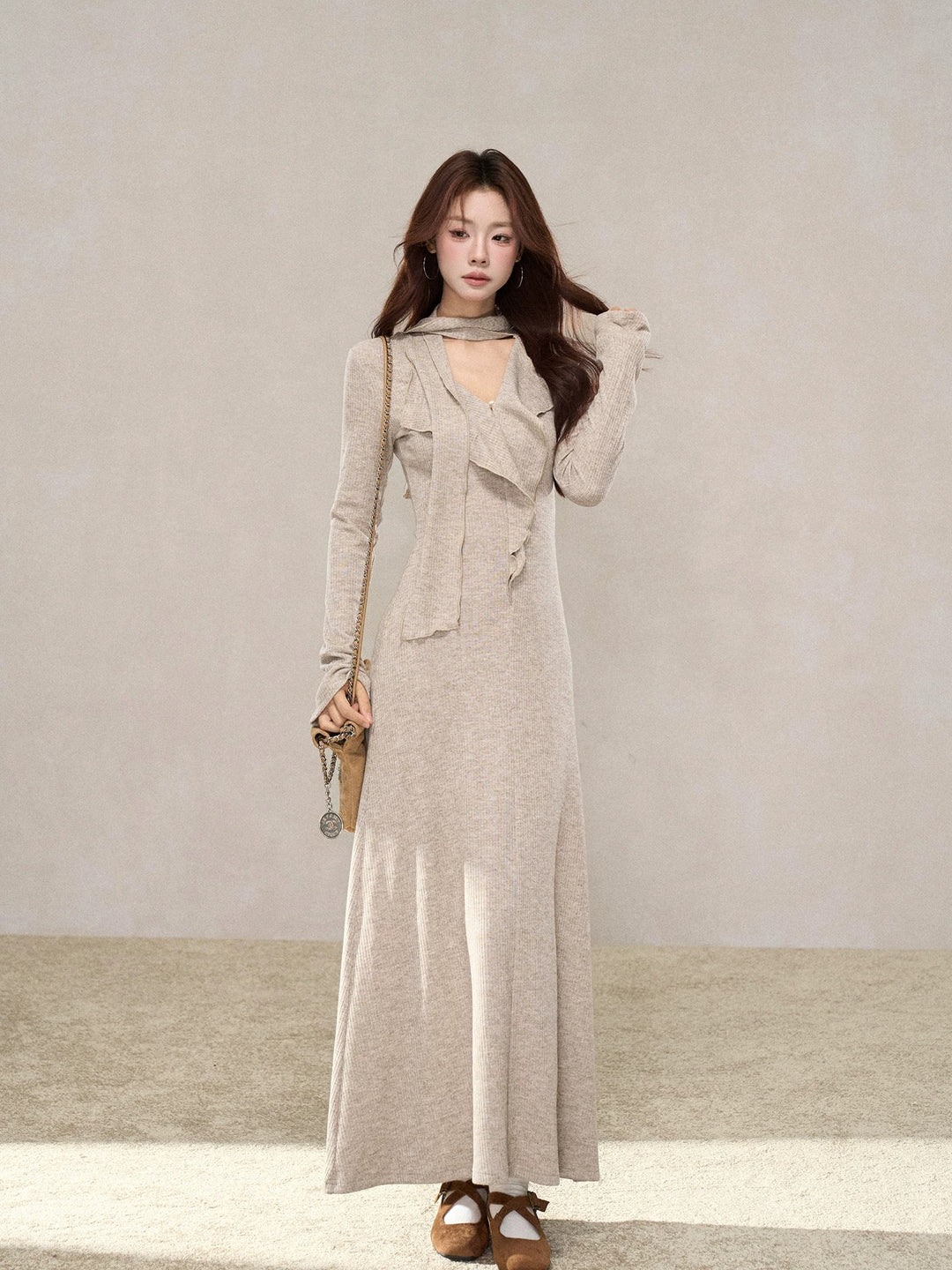 ラッフルスカーフデザインロングワンピース　Mc 580