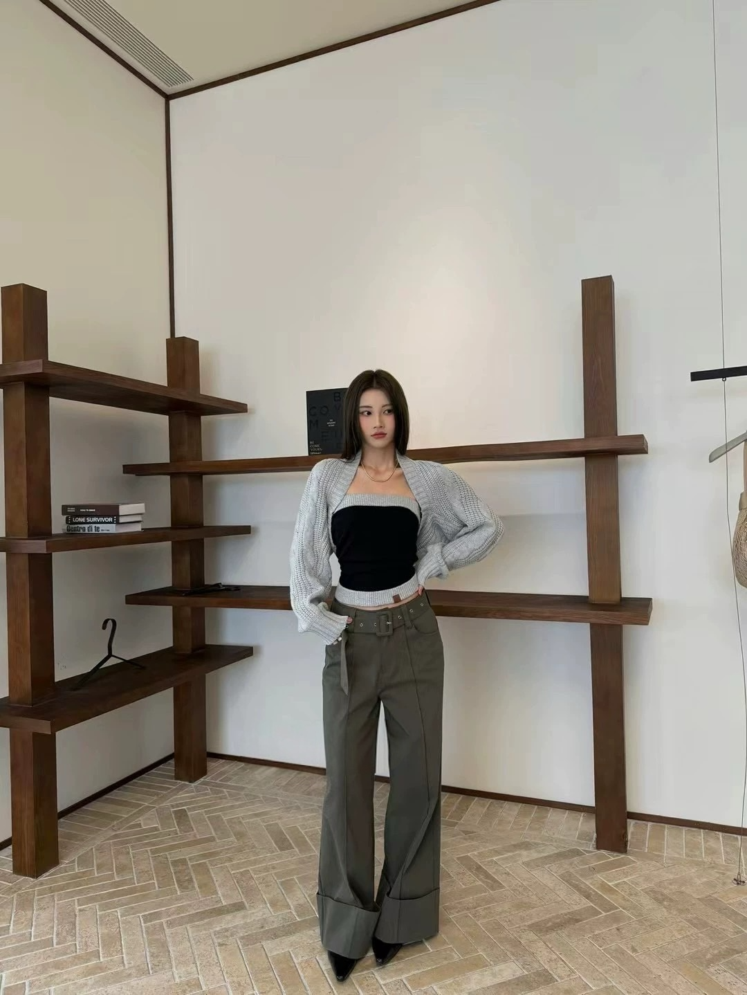 チューブトップ＆ニットカーディガンセット Mc 570