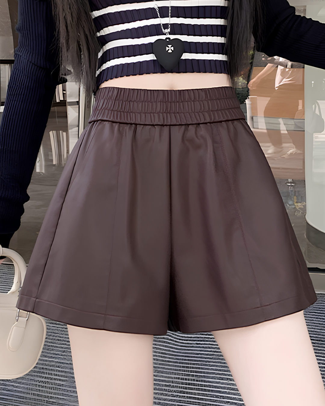 ハイウエストAラインフェイクレザーショートパンツ Mc 625