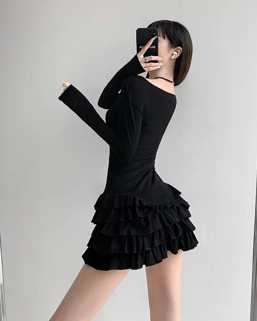 ボリュームフリルリブミニワンピース ブラック Darich ボリューム