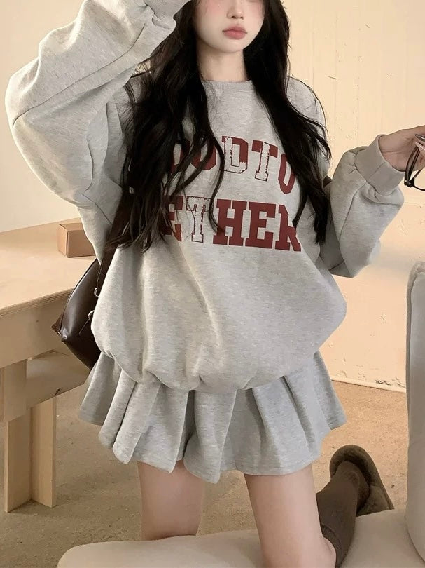 ロゴスウェット×プリーツスカートセットアップ Mc 590