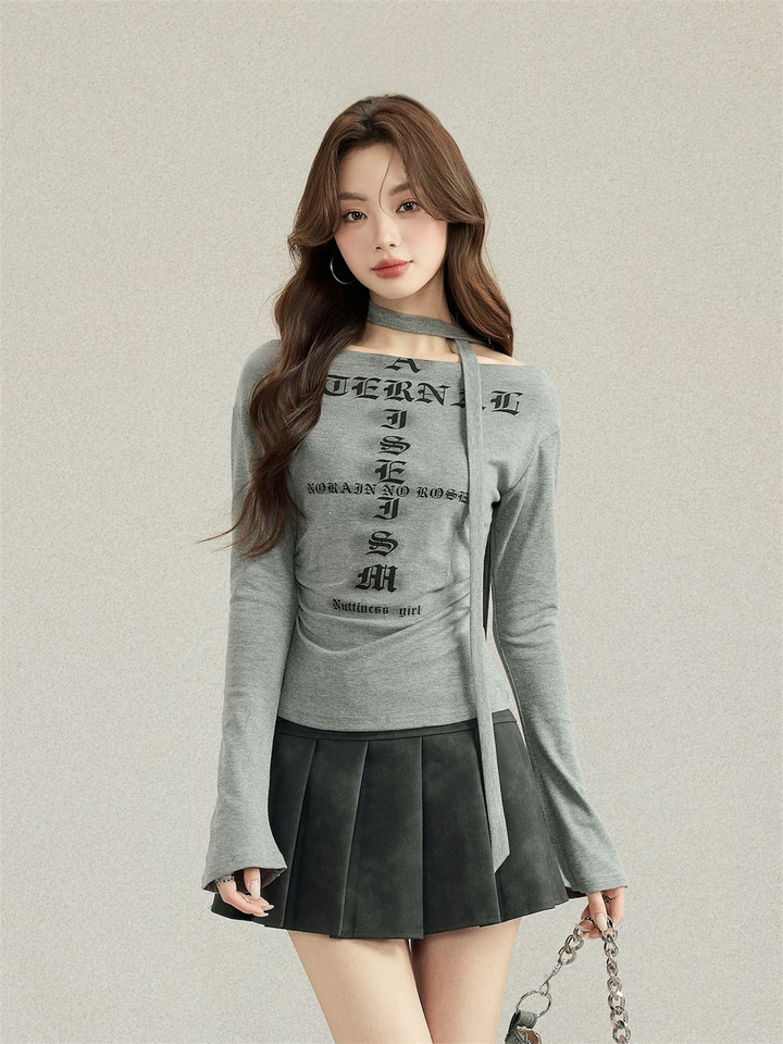 ブラックレターネックストラップTシャツ Mc 531
