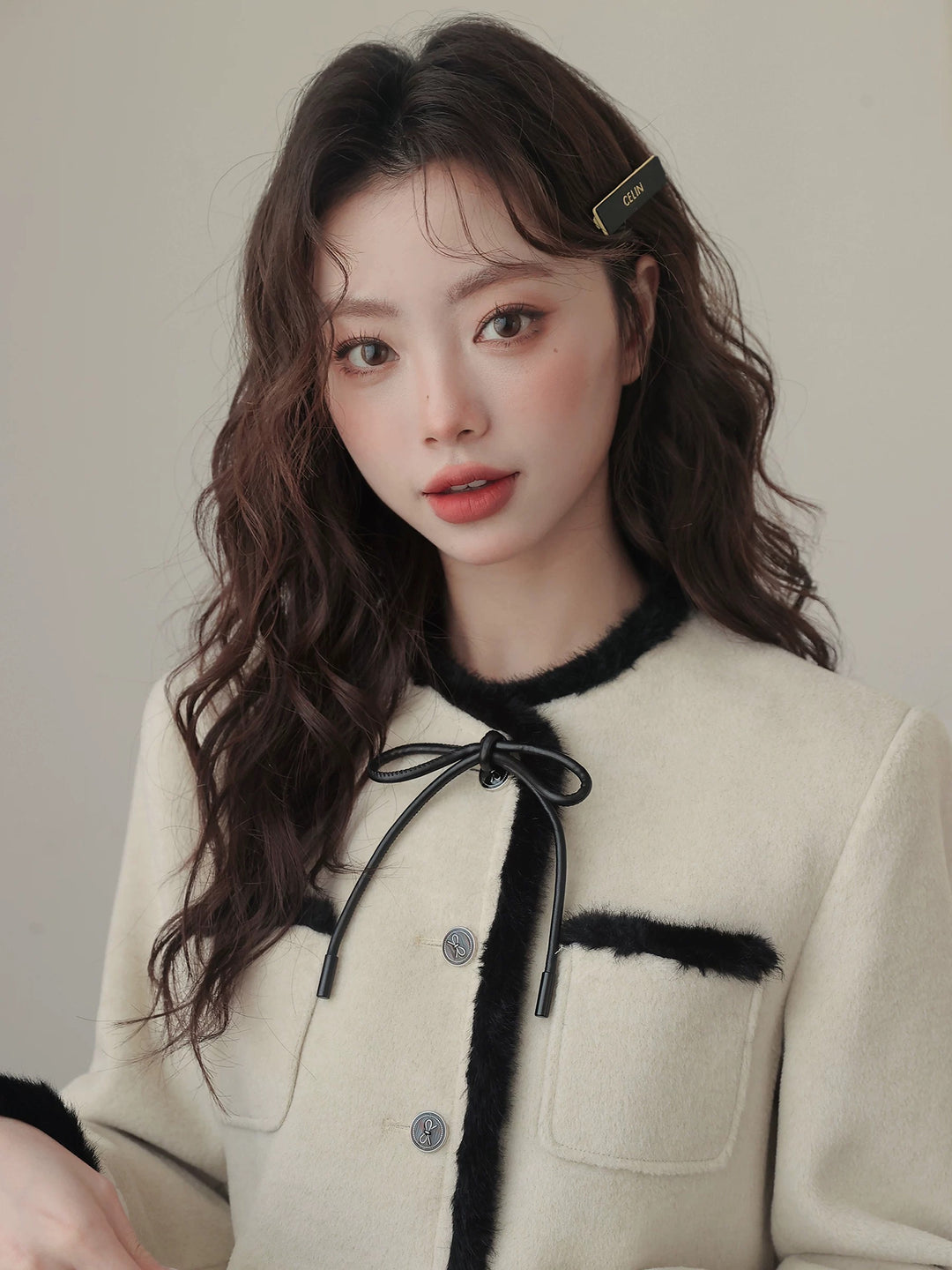 バイカラーリボンファートリムジャケット Mc 546