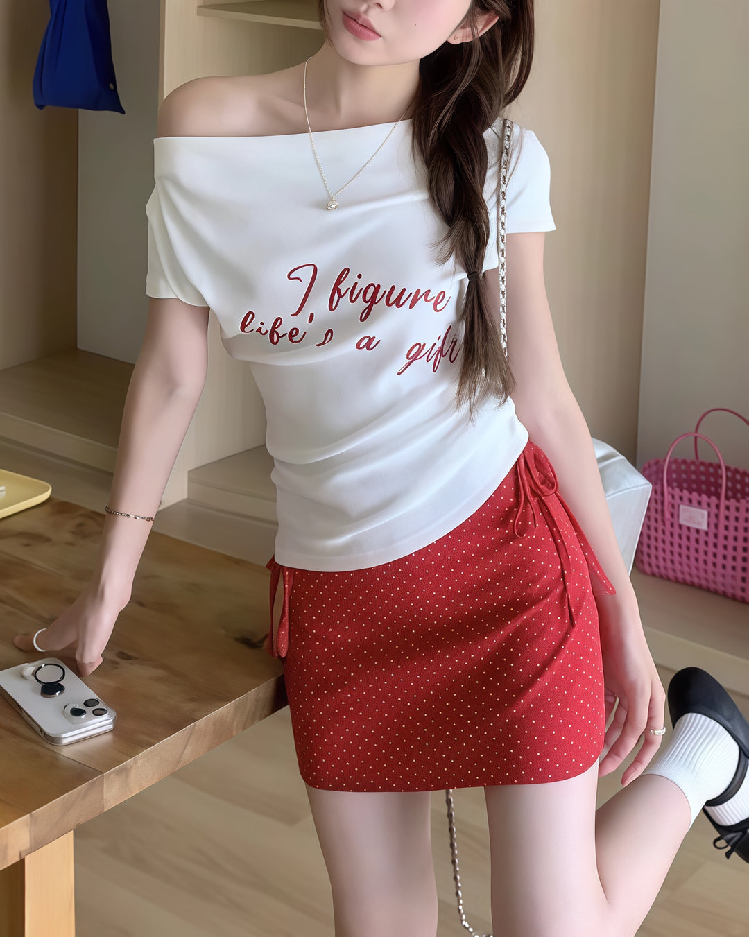 ドレープレタープリントTシャツ Mc 401