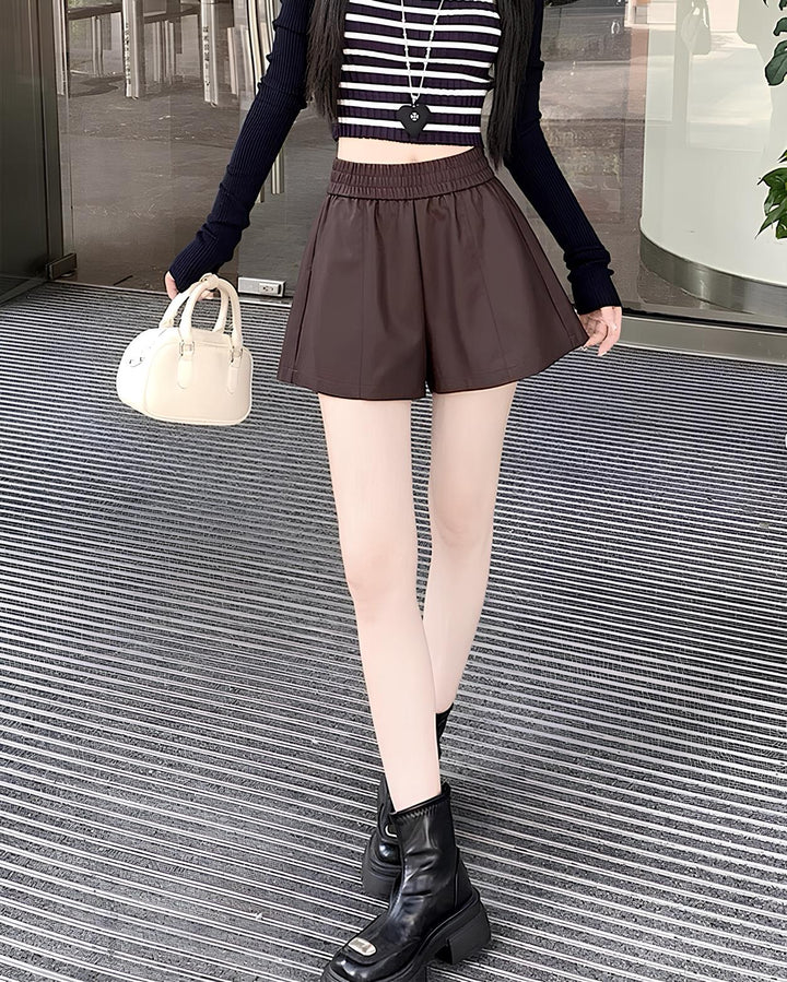 ハイウエストAラインフェイクレザーショーツ Mc 625